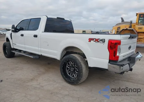 2017 Ford F-250 Xlt из США, поврежденный, VIN 1FT7W2BT7HEE50307